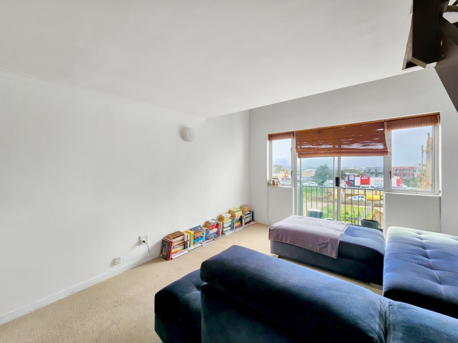 1 Bedroom Property for Sale in Observatory Western Cape